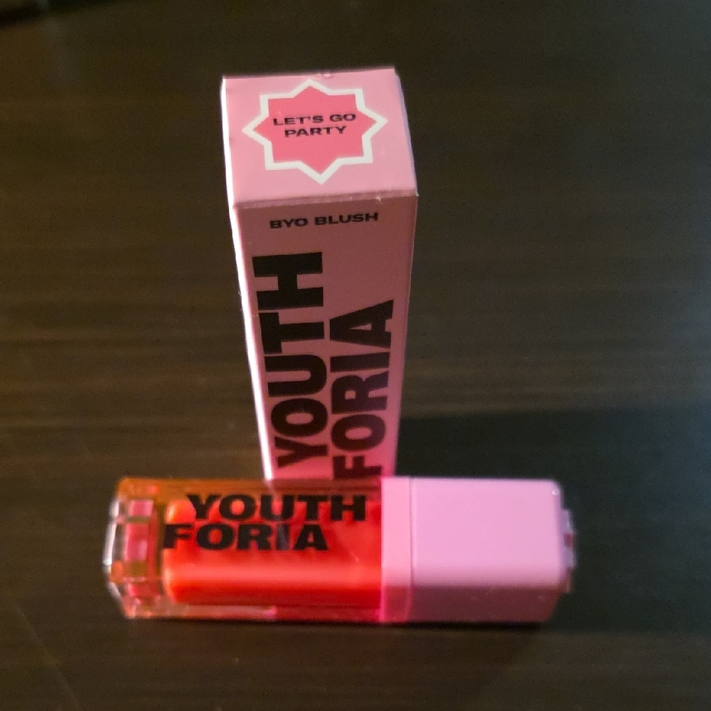 BYO Blush "Lets Go Party" - Picture 2 of 2